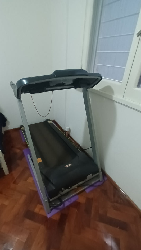 Cinta de correr electrica hogareña marca Semikon