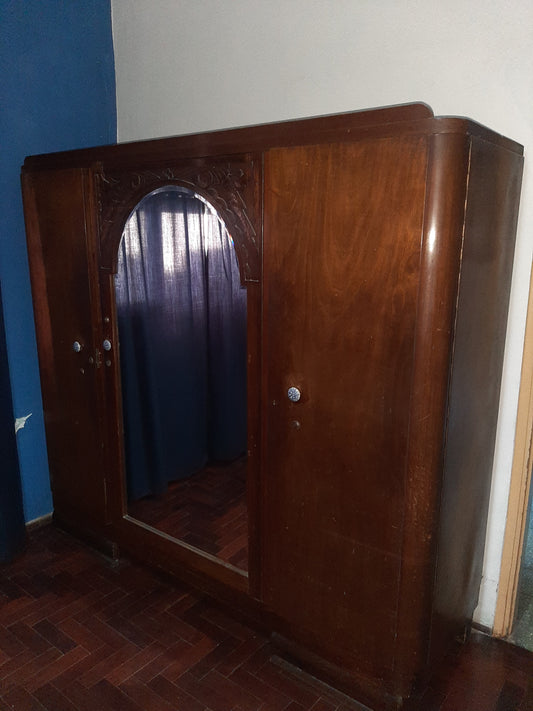 PLACARD/ROPERO de madera
